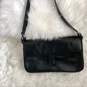 Mondani Black Leather vintage mini purse 🌿